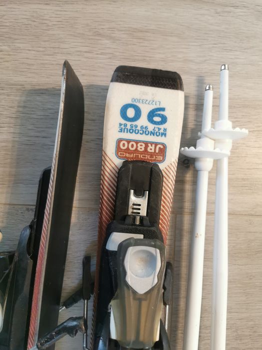 Skiuri 90 cm  pt copii