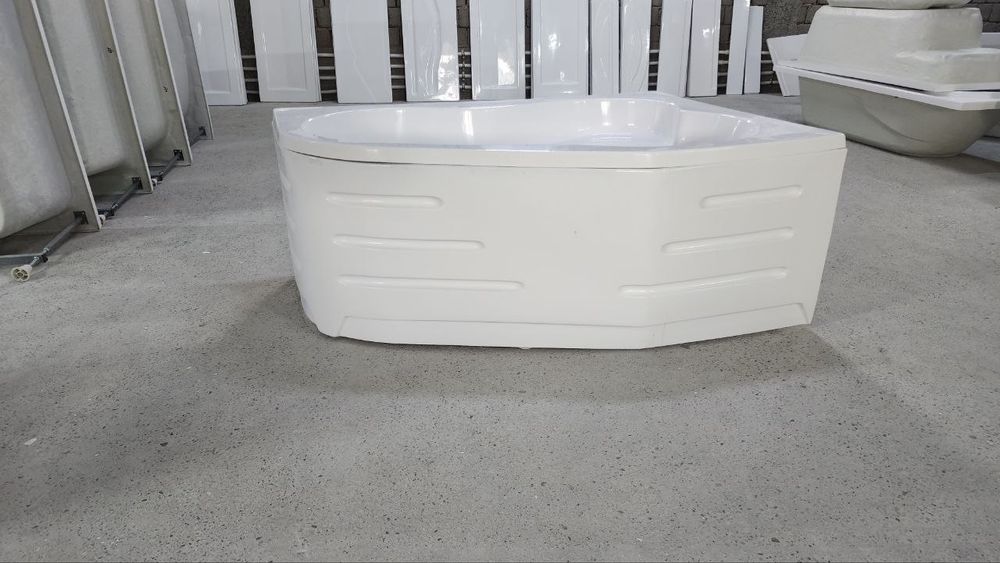 Ванная угловая 140х95