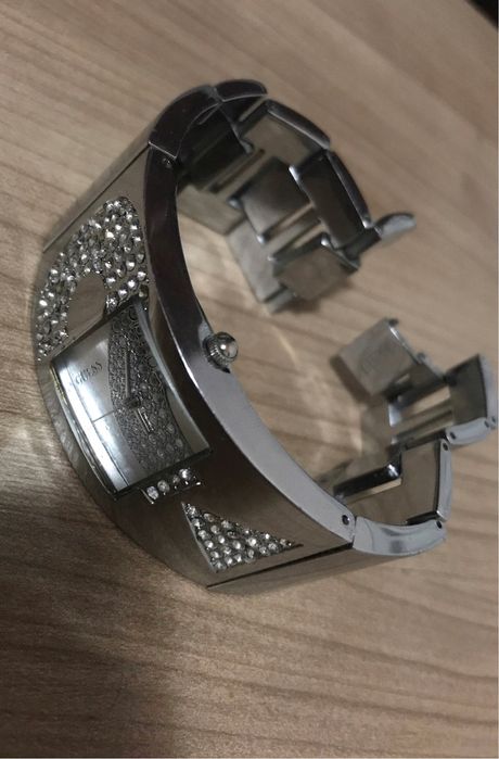 Ceas GUESS dama, cu cristale