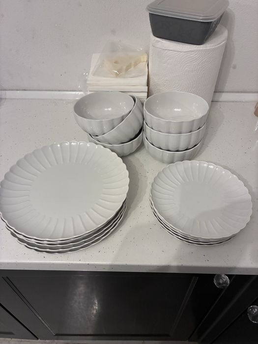 Set farfurii 6 persoane