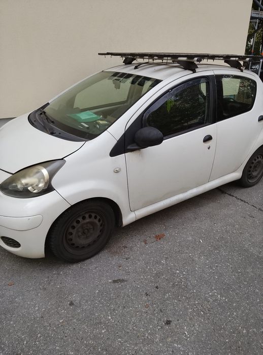 TOYOTA Aygo 2012 — imagine 3