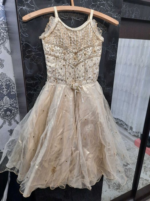 Праздничная платье для девочек