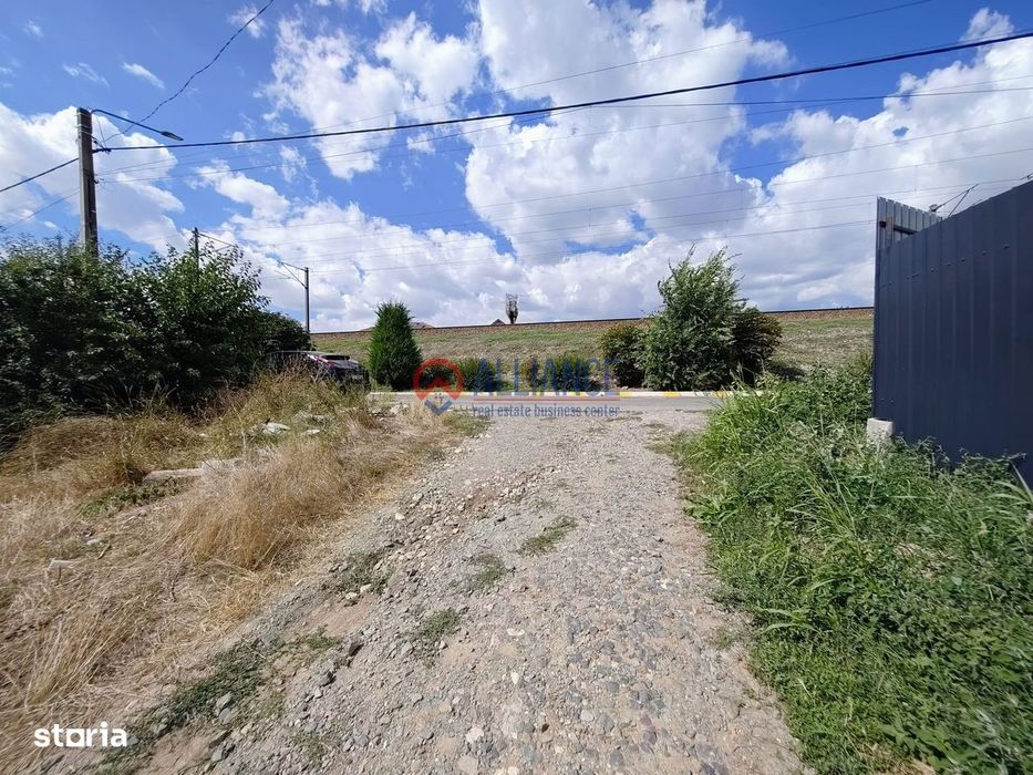 VALU LUI TRAIAN - Teren intravilan 304 mp