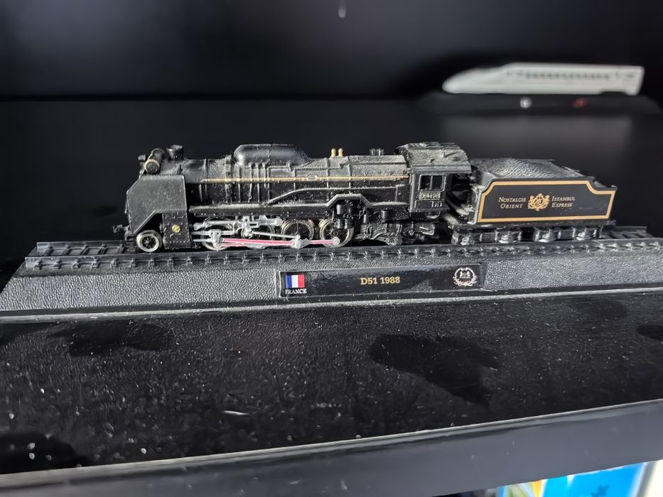 Колекция влакове различни държави