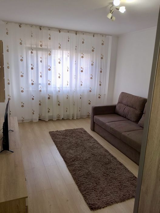 Garsoniera de inchiriat