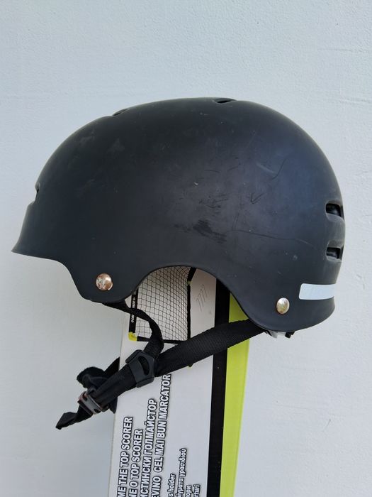 Детска каска за спорт