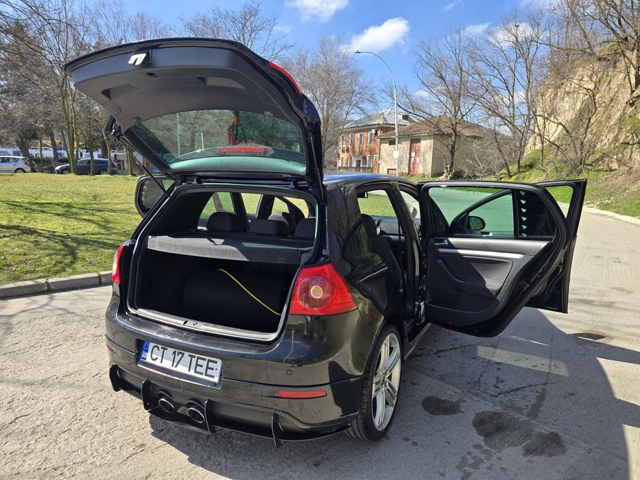 De vanzare vw golf 5 gti