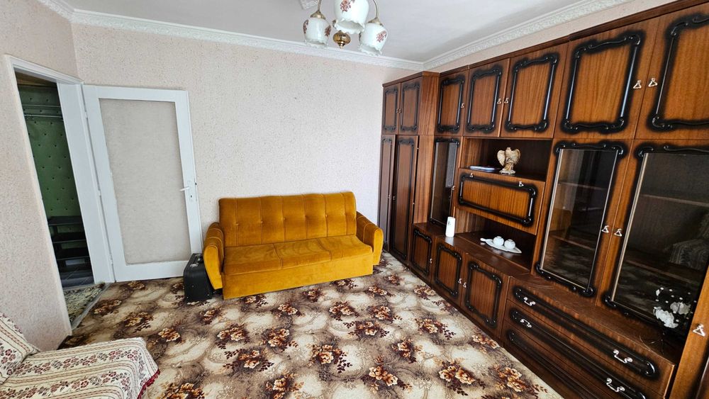 Дава се под наем Двустаен апартамент в Разград, Освобождение - 68 кв.м за 253.98 € - Снимка #2