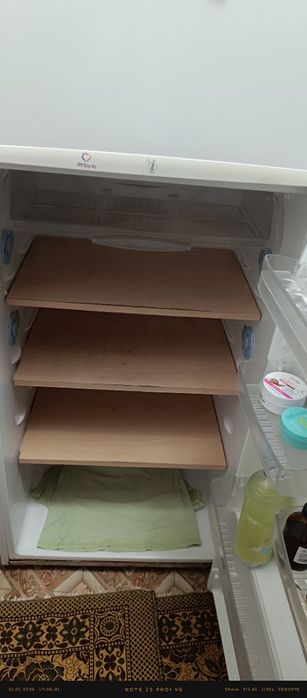 Продам холодильник