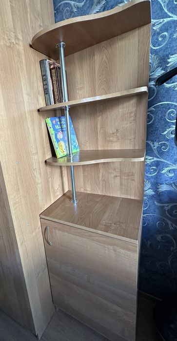 Стеллаж шкафчик