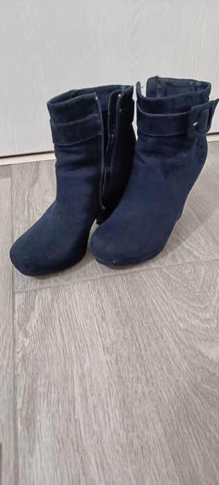 Cizme/ botine 38