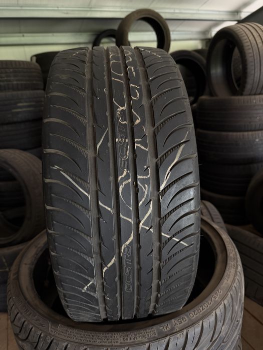 225/30/20 KUMHO 1бр. 8мм