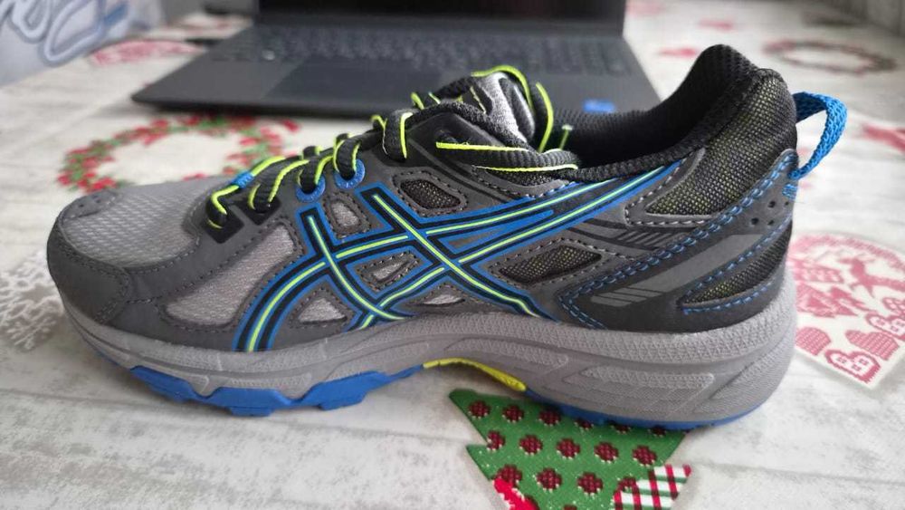 Детские оригинальные кроссовки Asics