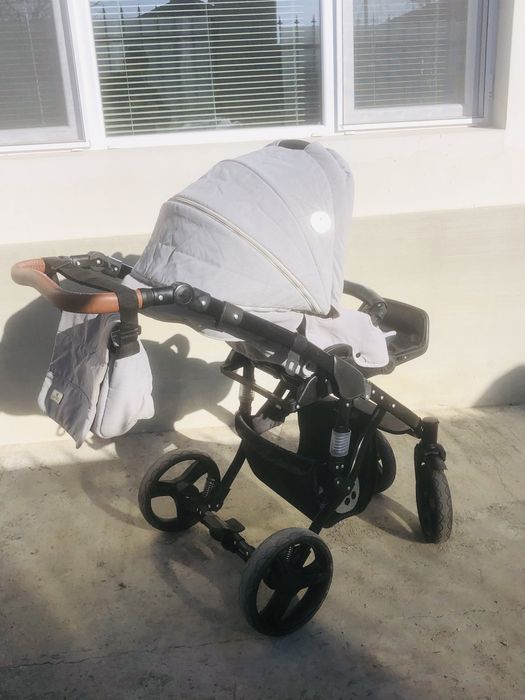 Детска комбинирана количка 3в1