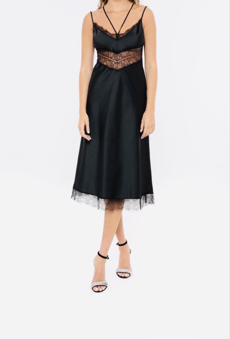 Rochie nissa tip furou