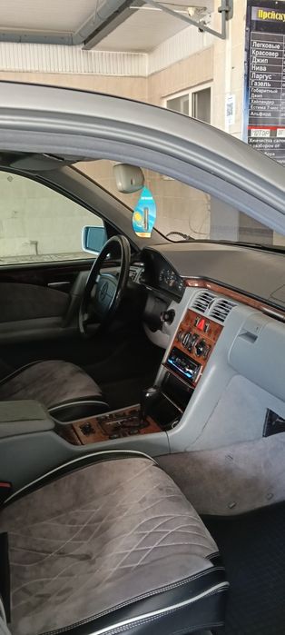 Мерседес 210 продам