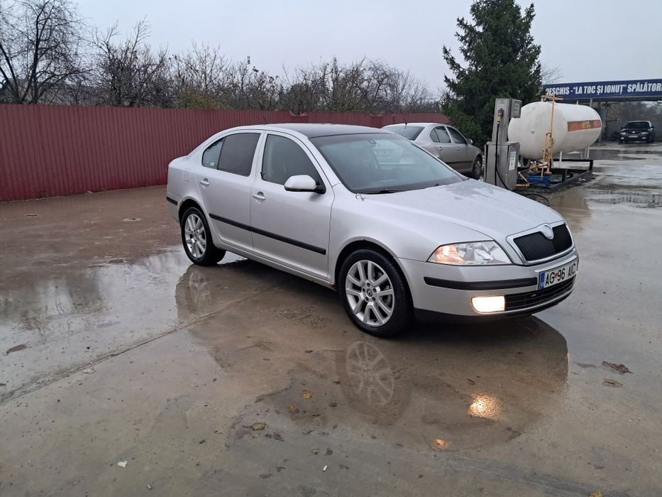 Vând skoda octavia 2 /2.0 diesel. 6 trepte  an 2005