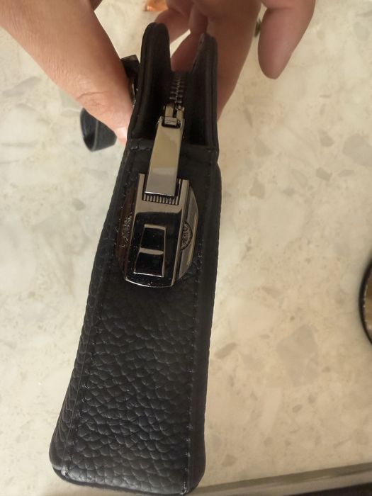 Продам клатч из натуральной кожи