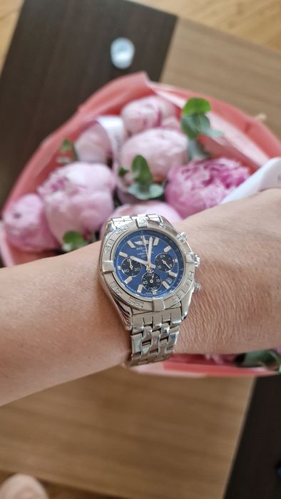 Продам часы Breitling б/у