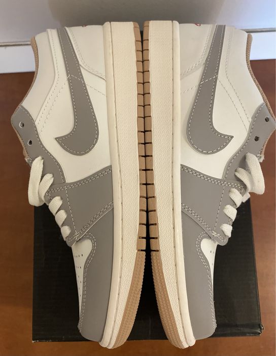 Jordan 1 Low marime 42