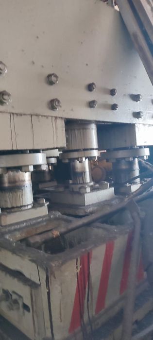 Пресс  гидравлический