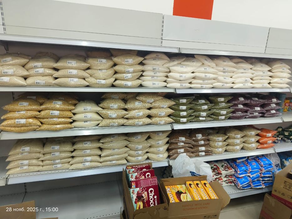 Стеллаж, полка, витрина, касса, торговые оборудование для магазина