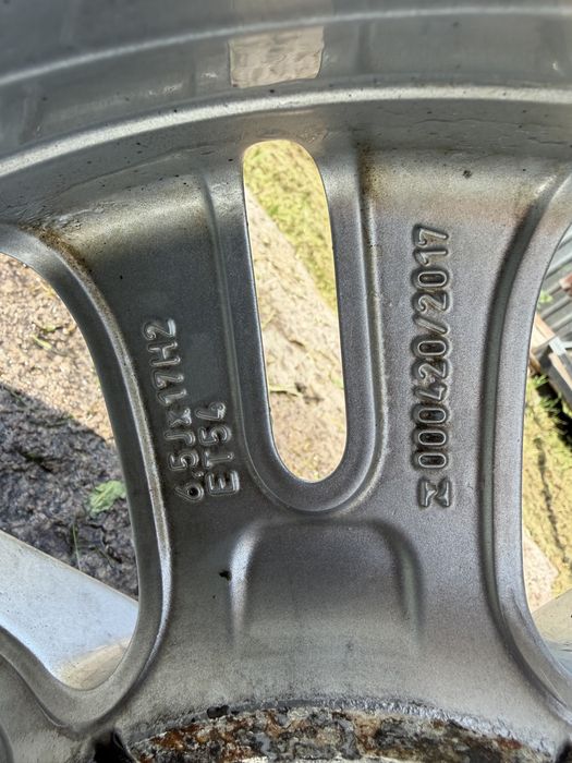 Оригинальные диски с резиной на Спринтер 906-907