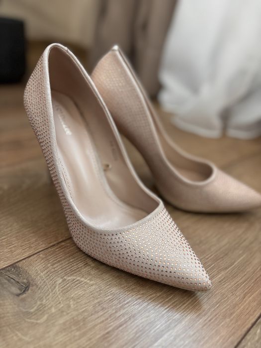 Дамски елегантни обувки размер 38