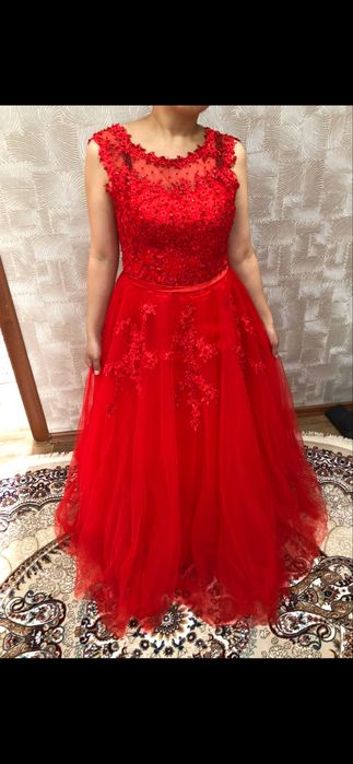 Новое Женское платье