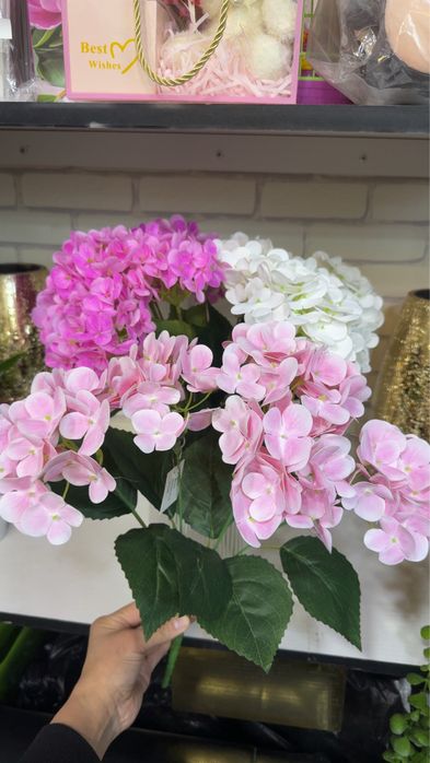 Искуственный цветы