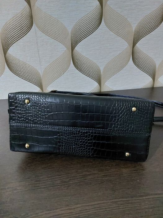 Продам новую сумку d.patrici