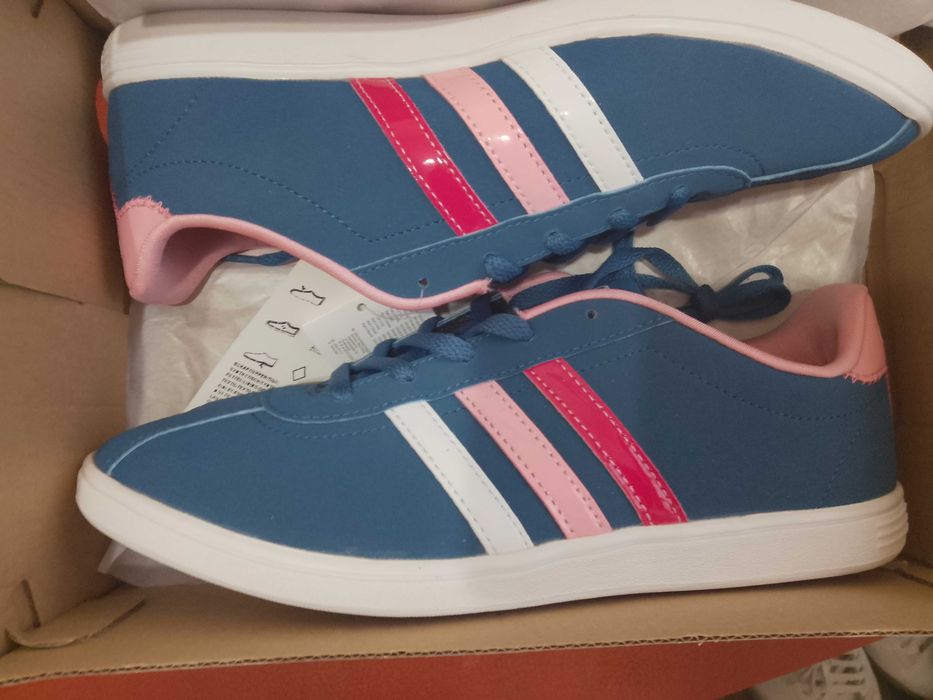 Дамски обувки Adidas 38