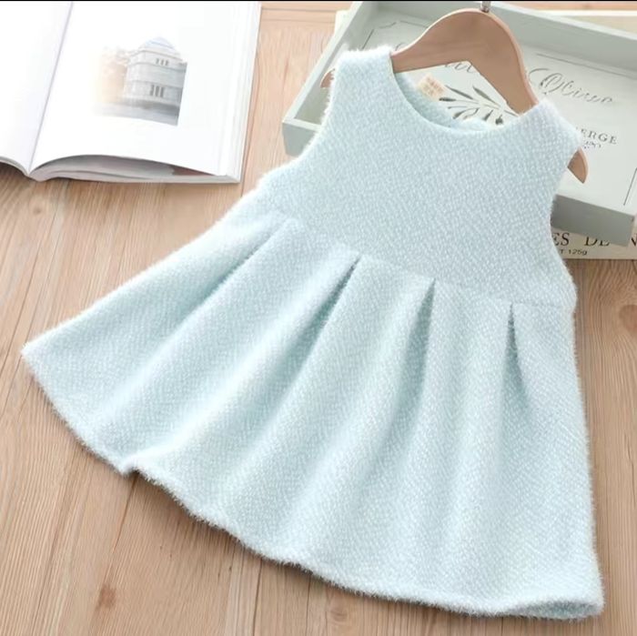 Продам детское платье