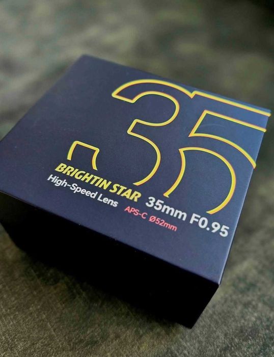 Обектив 35mm Brightin Star F0.95