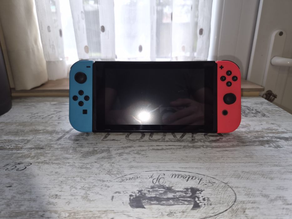 Nintendo switch конзола