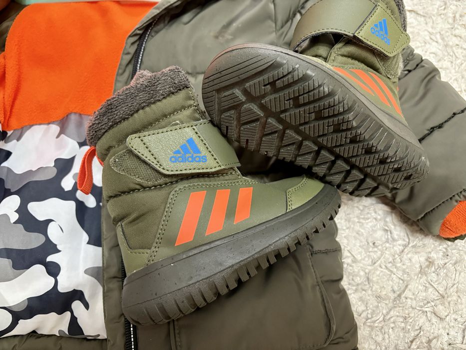 Зимно яке и ботуши апрески Adidas адидас