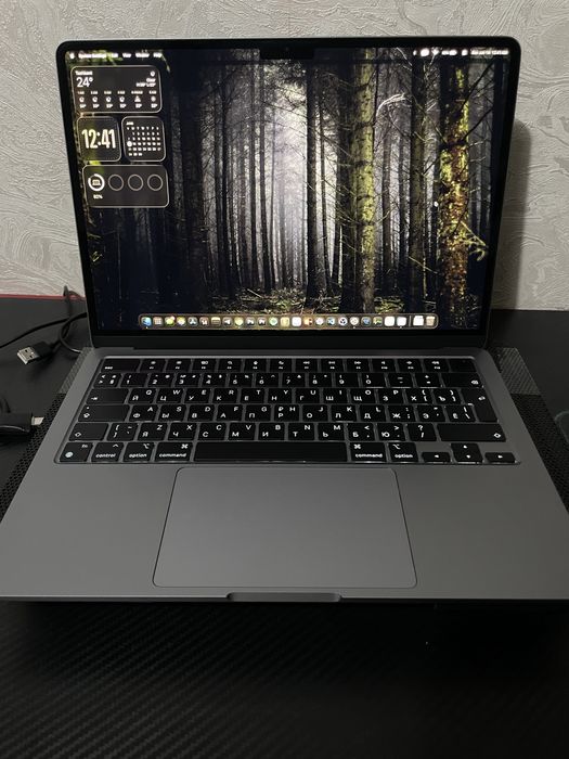 Macbook Air M3 (16/256)
