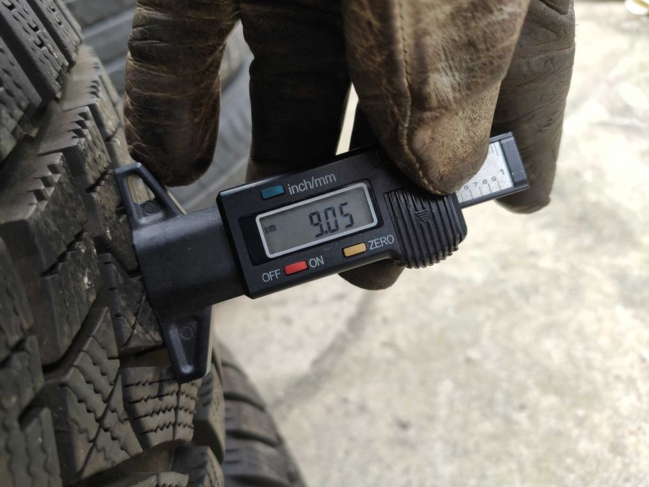 4бр Като нови зимни гуми 205 55 16 - Dunlop - DOT 2022