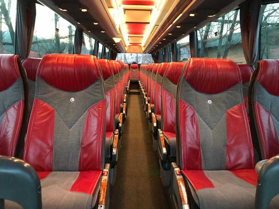 Transport persoane, inchirieri microbuze si autocare (7 loc-55 loc)