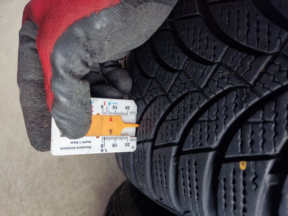 205/60/15 Зимни Nexen с алуминиеви джанти БМВ е39