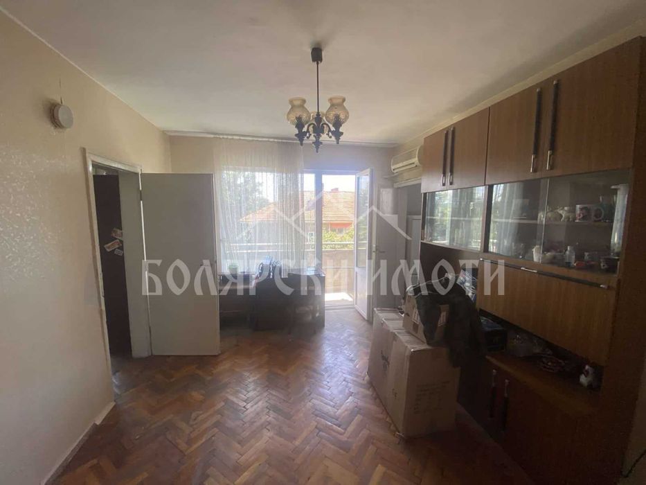 Продава се Двустаен апартамент в Велико Търново, Център - 60 кв.м за 1550 €/кв.м - Снимка #5