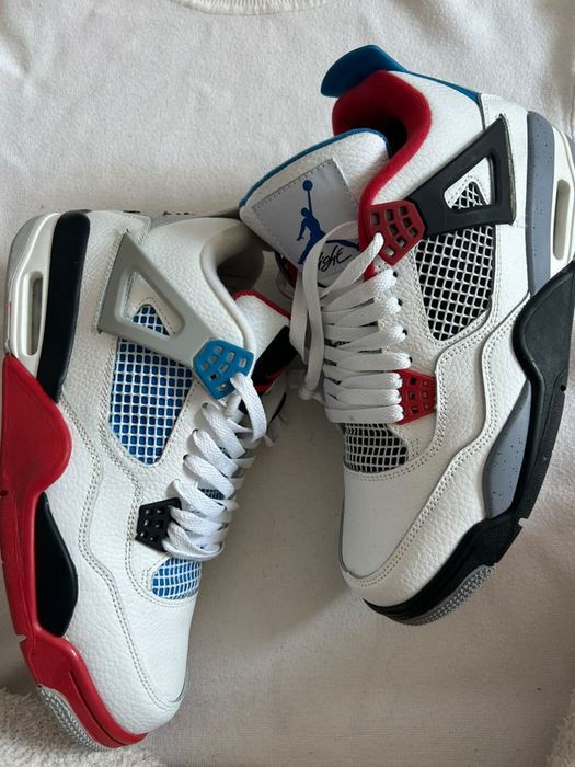 Крлссовки Nike Air Jordan 4