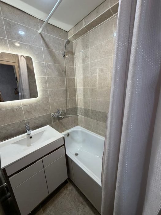 Сдам 2х комн на длительный срок