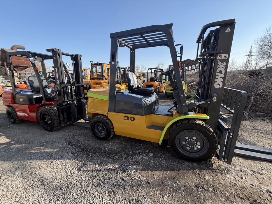 Вилочный погрузчик кара автокара