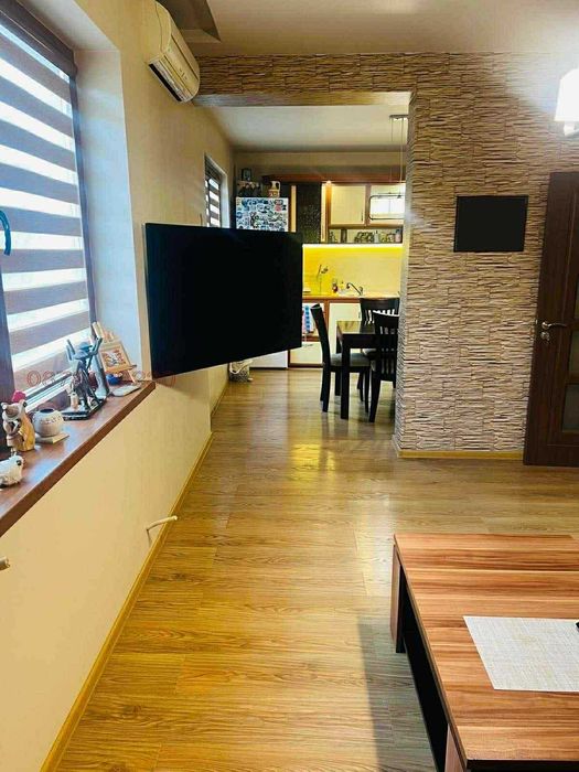 Продава се Къща в Шумен, Военно училище - 110 кв.м за 1901 €/кв.м - Снимка #3