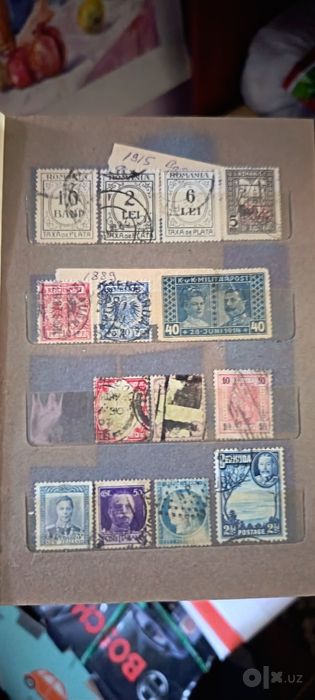 Коллекция почтовых марок, начиная с выпущенной в 1927 году