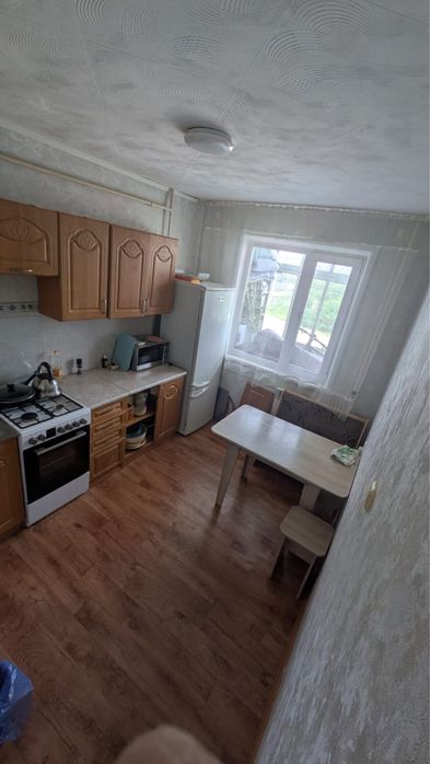 продам квартиру 3-х комнатная