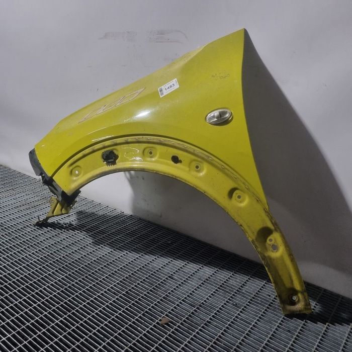 Aripa Stanga Fata Citroen C4 Cactus 2014 - 2017 4 Usi GALBEN ENHB (1483)