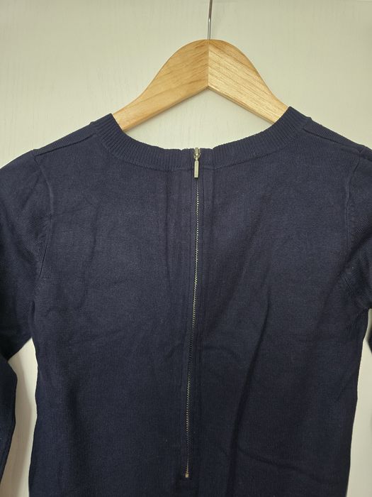 Съмно синя рокля