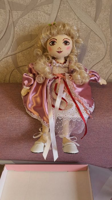 Интерьерная кукла ручной работы